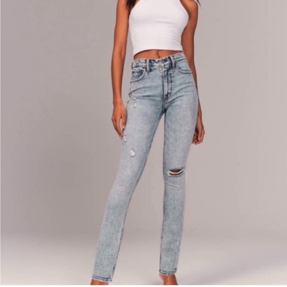 Abercrombie & Fitch 90’s Skinny High Rise Jean - Picture 1 of 8